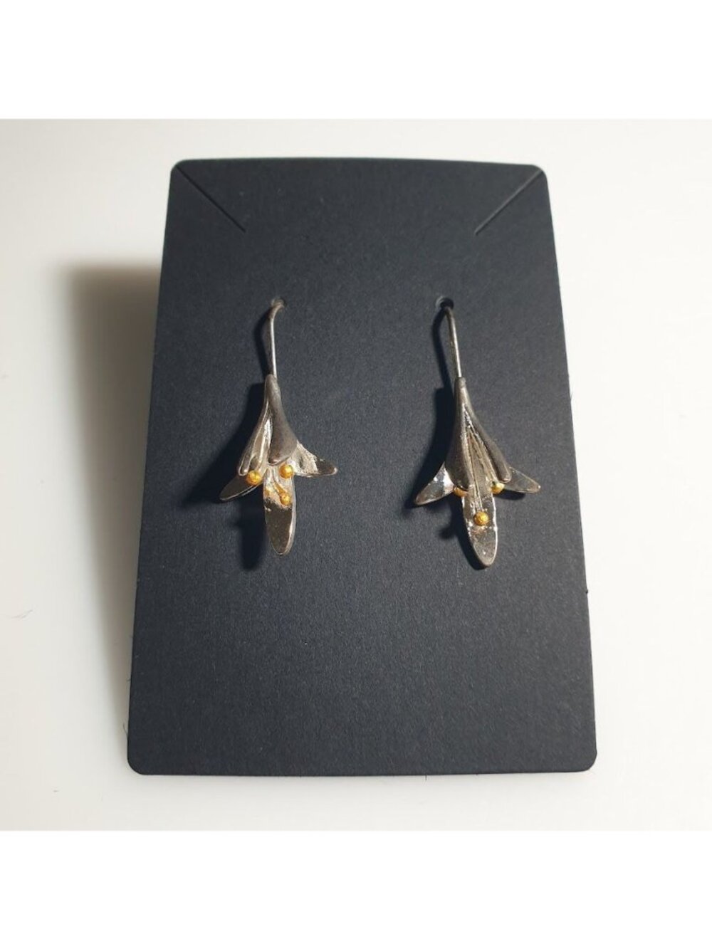Iris Dangle Floral Earrings Silver Tone Artisan Jewelry Drop 1.5 Inches Hook